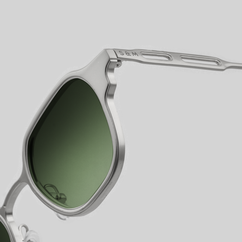 silver green closeup 2