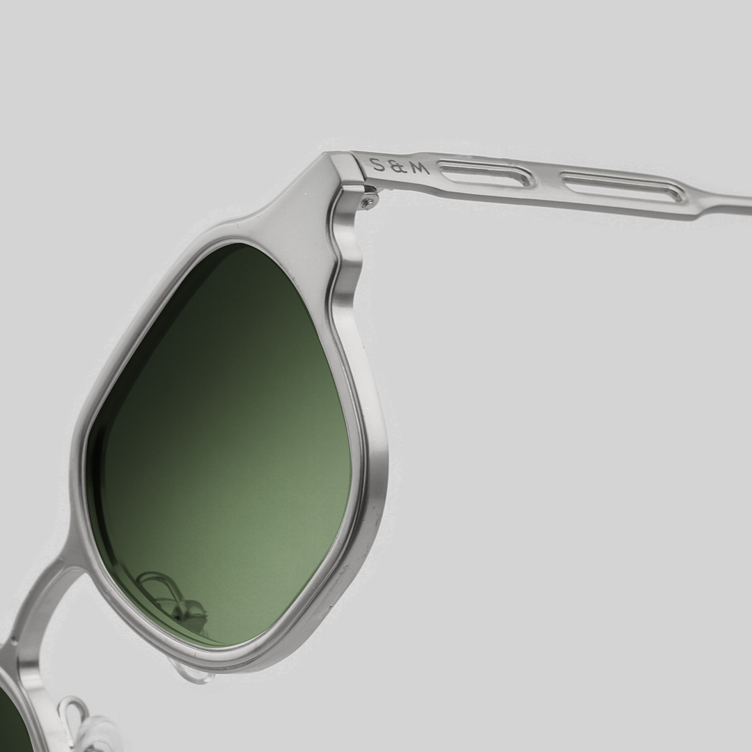 silver green closeup 2