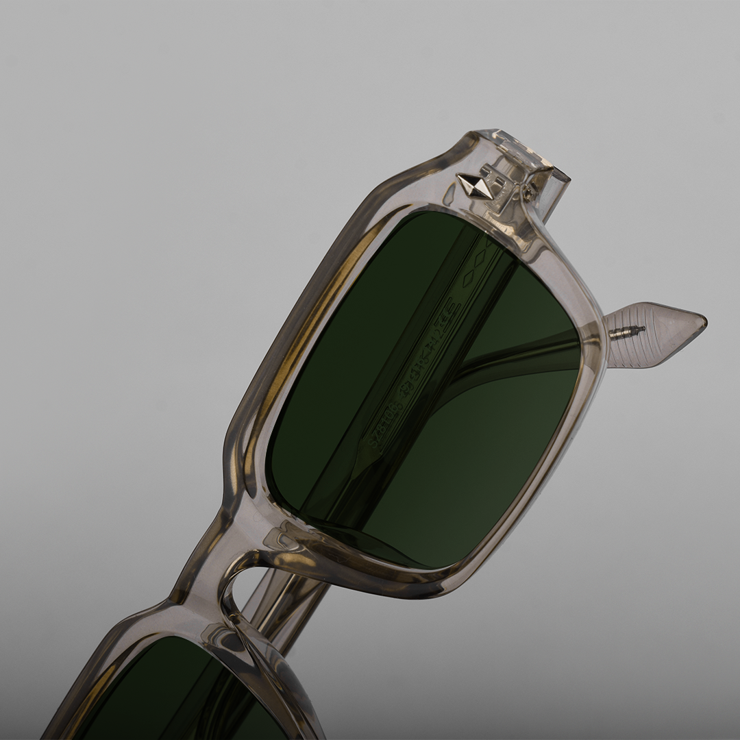 trans brown closeup 1