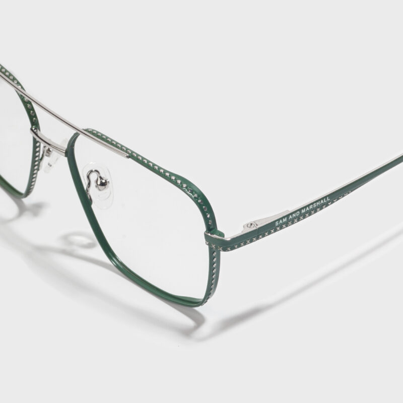 green silver 45 zoom